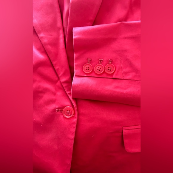 Coral coloured one-button blazer. Reitmans, size 2x. - Picture 5 of 7